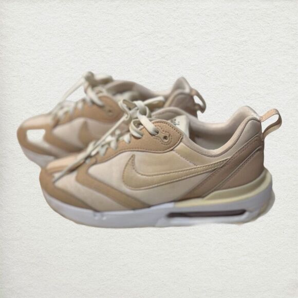 Nike Air Max Dawn Sneakers Light Soft Pink 7.5 Comfy Athletic Retro Athleisure - Picture 3 of 10